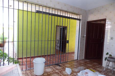 Casa à venda com 400m², 3 quartos e 2 vagasÁrea de Serviço