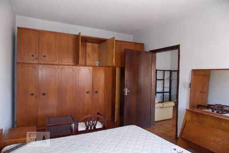 Quarto 1 de casa para alugar com 3 quartos, 400m² em Vila Mazzei, São Paulo