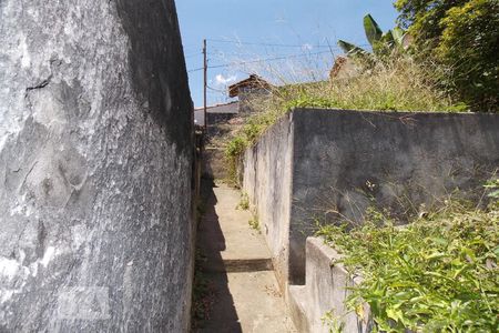 Casa à venda com 400m², 3 quartos e 2 vagasCorredor