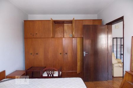 Quarto 1 de casa para alugar com 3 quartos, 400m² em Vila Mazzei, São Paulo