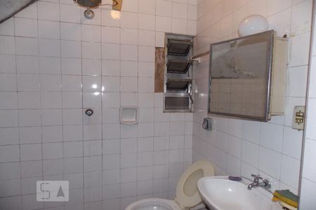 Casa à venda com 400m², 3 quartos e 2 vagasLavabo