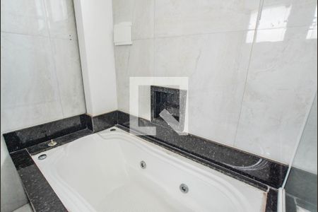 Apartamento à venda com 140m², 3 quartos e 2 vagasBanheiro da Suíte 2