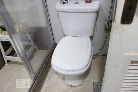 Apartamento à venda com 220m², 4 quartos e 3 vagas Apartamento à venda com 220m², 4 quartos e 3 vagassuíte 2