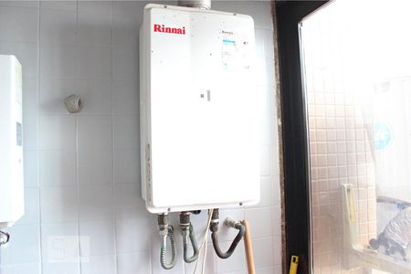 Apartamento à venda com 220m², 4 quartos e 3 vagas Apartamento à venda com 220m², 4 quartos e 3 vagasÁrea de Serviço