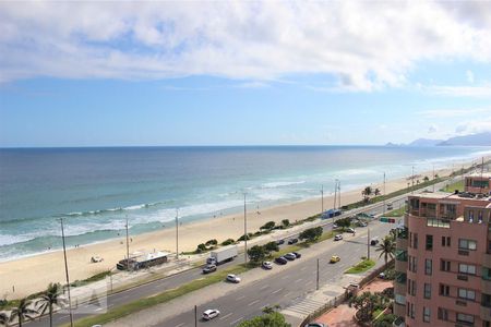 Vista de apartamento à venda com 4 quartos, 220m² em Barra da Tijuca, Rio de Janeiro