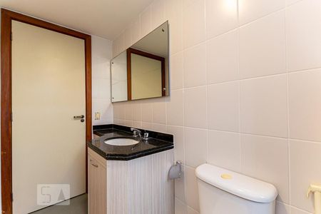 Apartamento à venda com 94m², 3 quartos e 2 vagasBanheiro Social