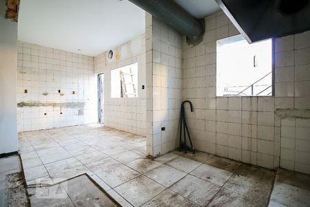 Casa para alugar com 260m², 3 quartos e 8 vagasCozinha