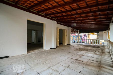 Casa para alugar com 260m², 3 quartos e 8 vagasTerraço