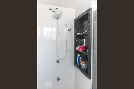 Apartamento à venda com 148m², 4 quartos e 3 vagasBanheiro da suíte