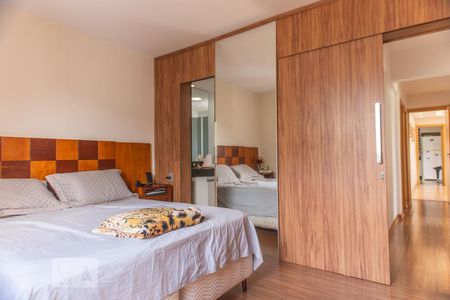 Apartamento à venda com 148m², 4 quartos e 3 vagasSuíte