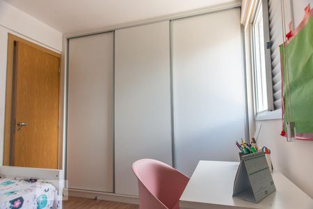 Apartamento à venda com 148m², 4 quartos e 3 vagasArmário do quarto 1