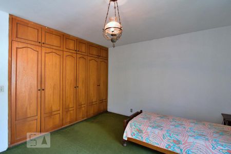 Casa à venda com 470m², 4 quartos e 4 vagasQuarto 3