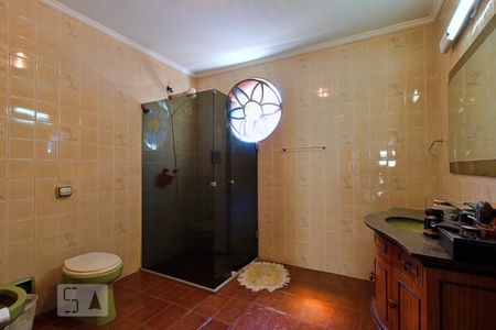 Casa à venda com 470m², 4 quartos e 4 vagasBanheiro