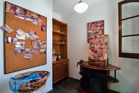 Casa à venda com 470m², 4 quartos e 4 vagasSaleta