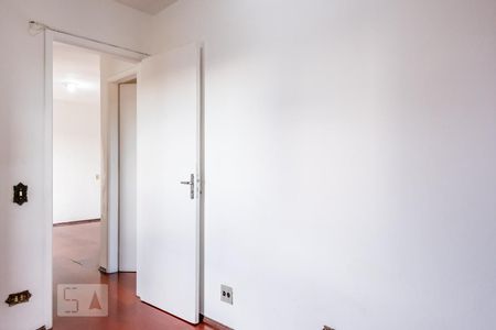 Quarto 1 de apartamento para alugar com 2 quartos, 64m² em Vila Ema, São Paulo