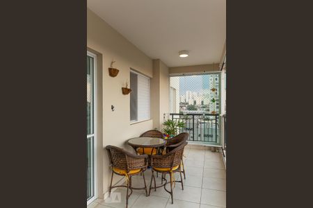 Apartamento à venda com 68m², 2 quartos e 1 vaga Apartamento à venda com 68m², 2 quartos e 1 vagaVaranda da Sala