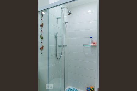 Apartamento à venda com 68m², 2 quartos e 1 vaga Apartamento à venda com 68m², 2 quartos e 1 vagaBanheiro
