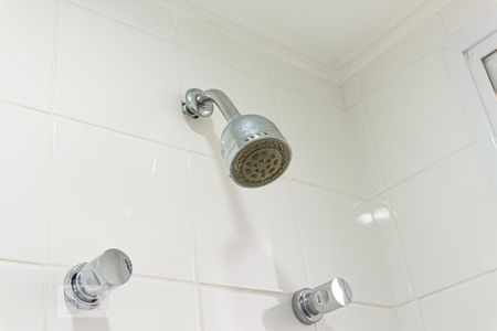 Apartamento à venda com 68m², 2 quartos e 1 vaga Apartamento à venda com 68m², 2 quartos e 1 vagaBanheiro da Suíte