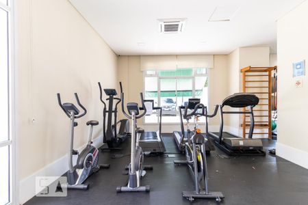 Apartamento à venda com 68m², 2 quartos e 1 vaga Apartamento à venda com 68m², 2 quartos e 1 vagaÁrea comum - Academia