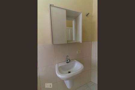 Apartamento à venda com 70m², 1 quarto e sem vagaBanheiro