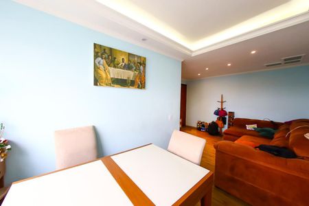 Sala  de apartamento à venda com 3 quartos, 66m² em Vila Leonor, Guarulhos