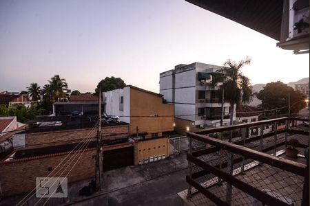 Apartamento à venda com 83m², 3 quartos e 1 vagaVista