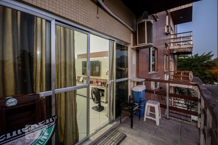 Varanda de apartamento à venda com 3 quartos, 83m² em Taquara, Rio de Janeiro