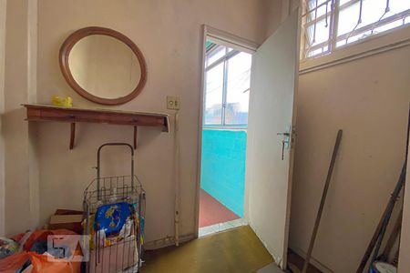 Apartamento à venda com 141m², 3 quartos e 1 vagaÁrea de Serviço