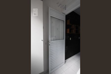 Apartamento para alugar com 65m², 2 quartos e 1 vagaÁrea de Serviço