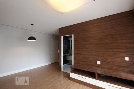 Apartamento para alugar com 65m², 2 quartos e 1 vagaSala