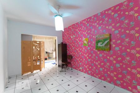 Casa à venda com 70m², 3 quartos e 2 vagas Casa à venda com 70m², 3 quartos e 2 vagasQuarto 2