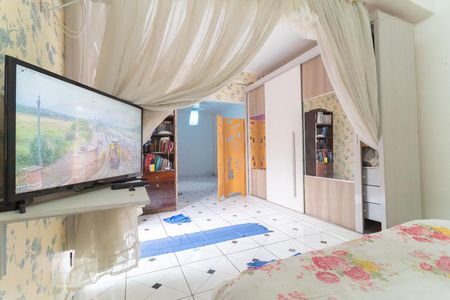 Casa à venda com 70m², 3 quartos e 2 vagas Casa à venda com 70m², 3 quartos e 2 vagasQuarto 1