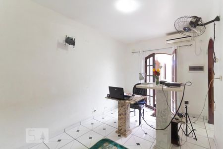 Casa à venda com 70m², 3 quartos e 2 vagas Casa à venda com 70m², 3 quartos e 2 vagasQuarto 3