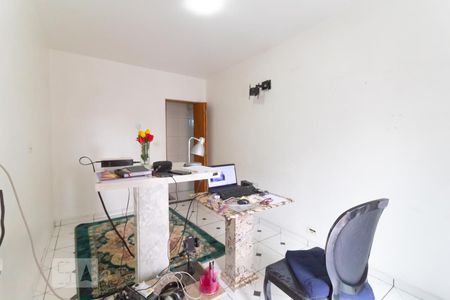 Casa à venda com 70m², 3 quartos e 2 vagas Casa à venda com 70m², 3 quartos e 2 vagasQuarto 3
