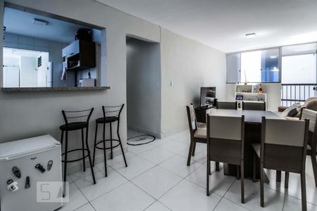 Sala de apartamento para alugar com 2 quartos, 70m² em Vila São João, Goiânia