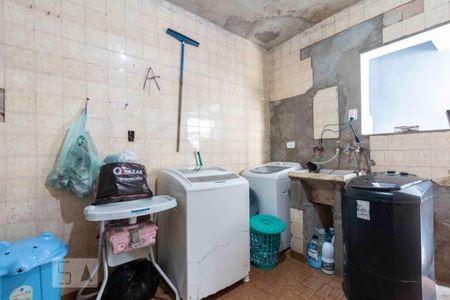 Casa à venda com 223m², 3 quartos e 4 vagas Casa à venda com 223m², 3 quartos e 4 vagasÁrea de Serviço