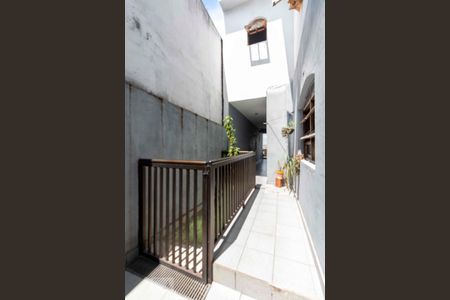 Casa à venda com 223m², 3 quartos e 4 vagas Casa à venda com 223m², 3 quartos e 4 vagasÁrea comum