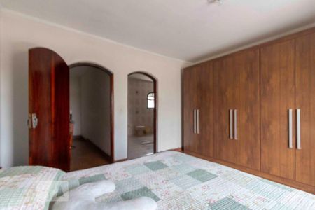 Casa à venda com 223m², 3 quartos e 4 vagas Casa à venda com 223m², 3 quartos e 4 vagasQuarto 1 - Suite