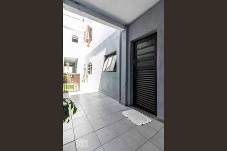 Casa à venda com 223m², 3 quartos e 4 vagas Casa à venda com 223m², 3 quartos e 4 vagasÁrea comum