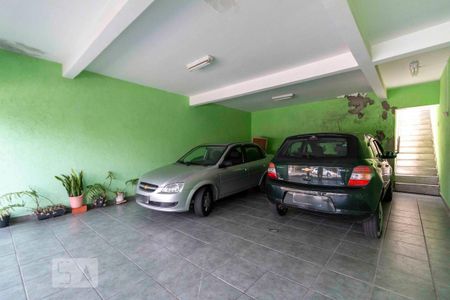 Casa à venda com 223m², 3 quartos e 4 vagas Casa à venda com 223m², 3 quartos e 4 vagasGaragem