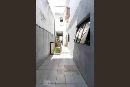 Casa à venda com 223m², 3 quartos e 4 vagas Casa à venda com 223m², 3 quartos e 4 vagasÁrea comum