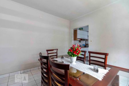 Casa à venda com 223m², 3 quartos e 4 vagas Casa à venda com 223m², 3 quartos e 4 vagasSala de Jantar