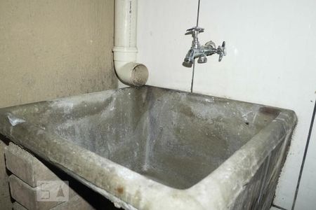 Casa de condomínio à venda com 62m², 2 quartos e 1 vagaLavanderia