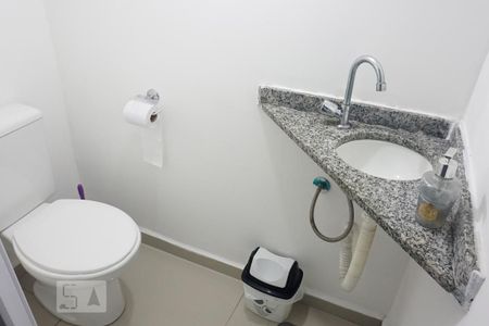 Casa de condomínio à venda com 62m², 2 quartos e 1 vagaLavabo