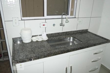 Casa de condomínio à venda com 62m², 2 quartos e 1 vagaCozinha