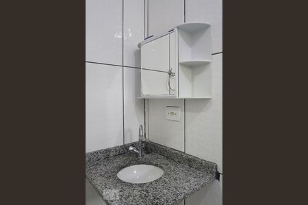 Casa de condomínio à venda com 62m², 2 quartos e 1 vagaBanheiro - Suíte 01