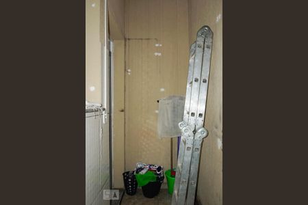 Casa de condomínio à venda com 62m², 2 quartos e 1 vagaLavanderia