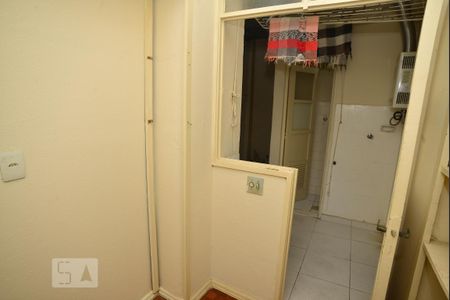 Quarto de serviço de apartamento para alugar com 3 quartos, 90m² em Flamengo, Rio de Janeiro