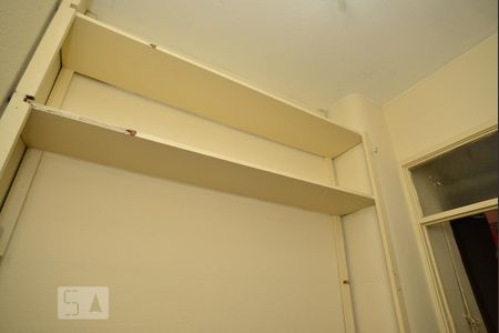 Quarto de serviço de apartamento para alugar com 3 quartos, 90m² em Flamengo, Rio de Janeiro