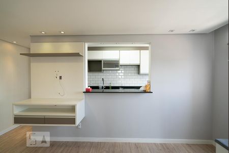 Sala de kitnet/studio para alugar com 1 quarto, 45m² em Vila Homero Thon, Santo André